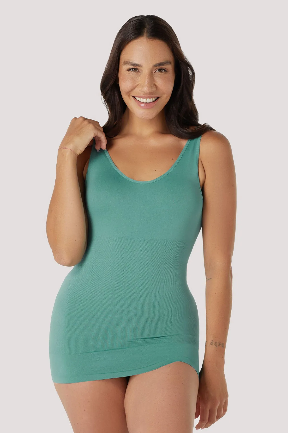 Camyz Shapewear Smoothing Tank - No Returns