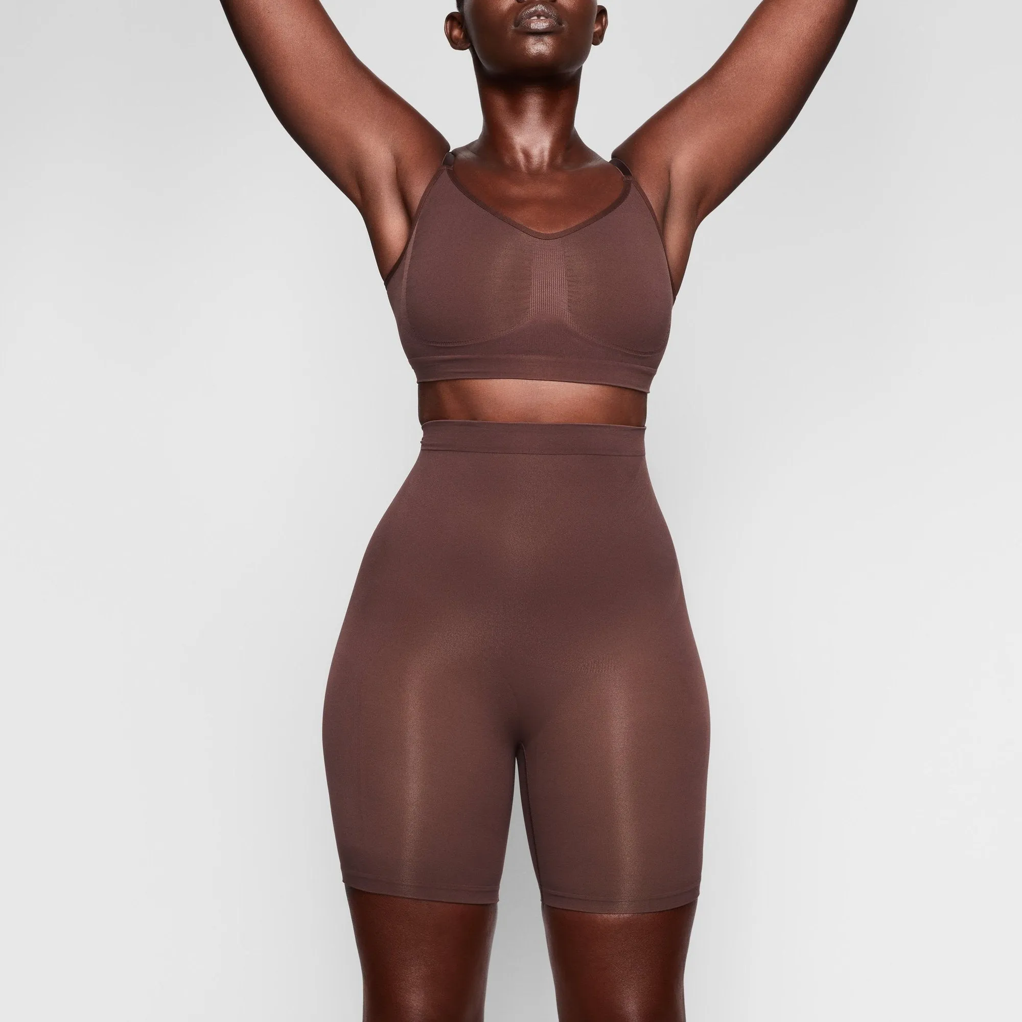 SCULPTING SHORT MID THIGH W/ OPEN GUSSET | COCOA