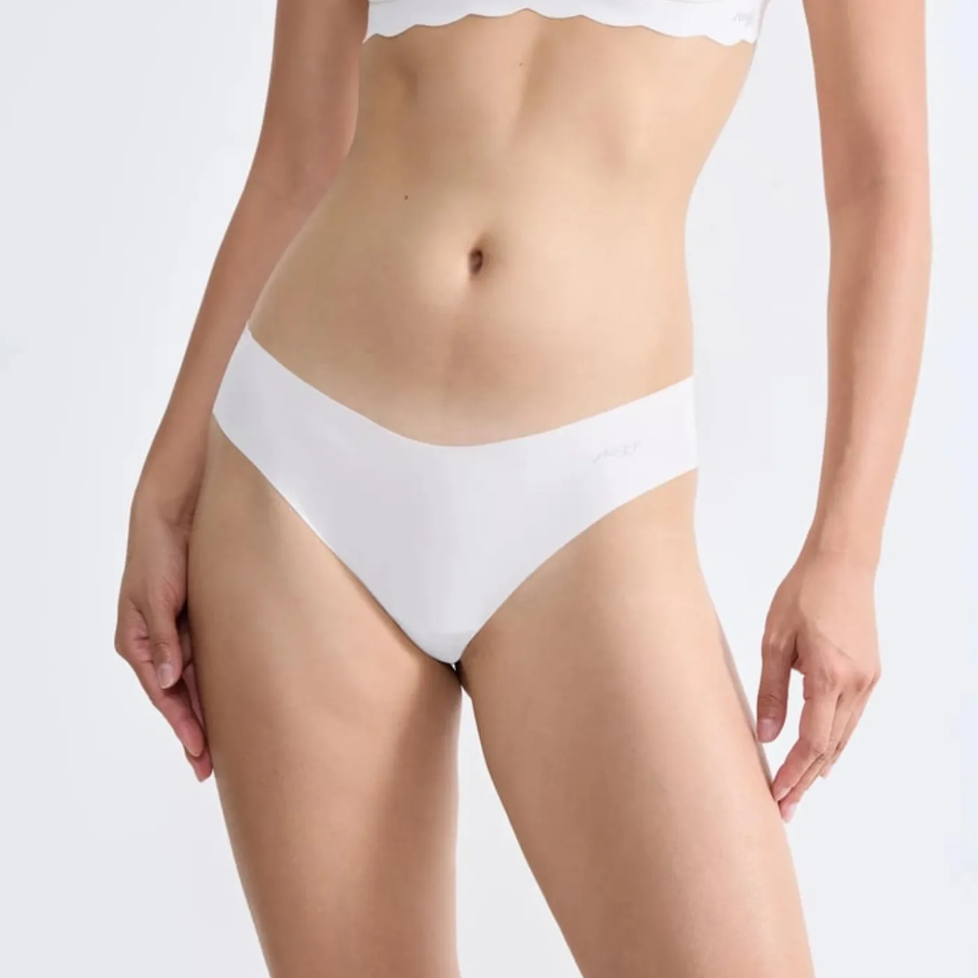 Sloggi Zero Microfibre 2.0 Hipstring | Angora